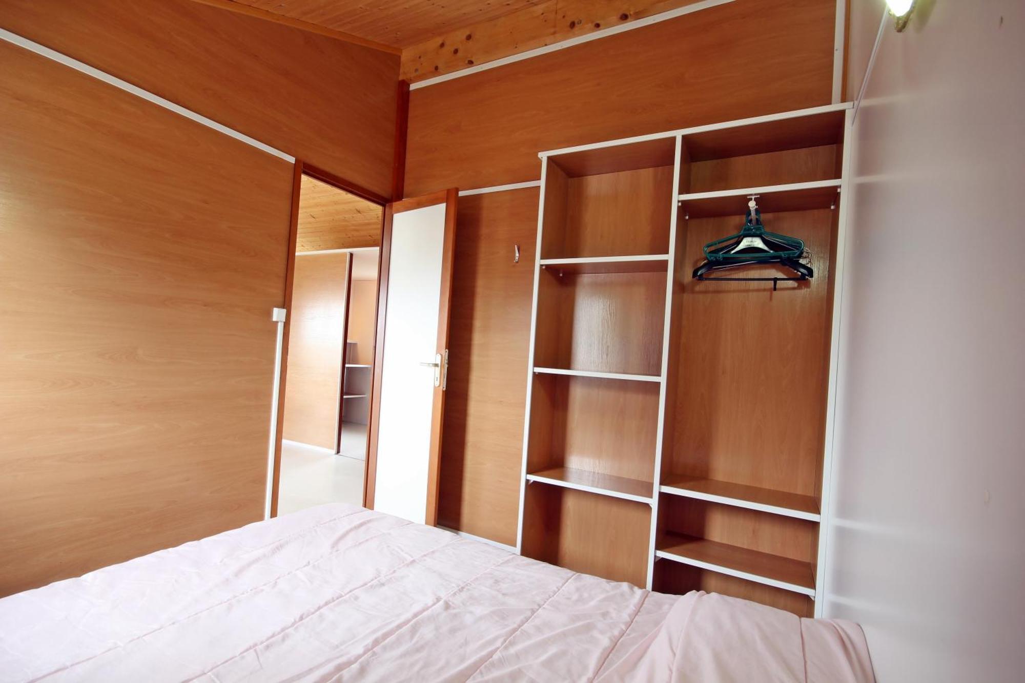 Camping Domaine Vallee Du Tarn Sn Saint-Cirgue Room photo