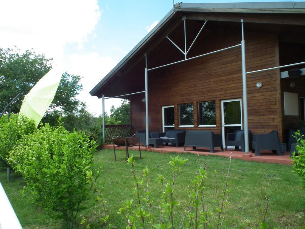Camping Domaine Vallee Du Tarn Sn Saint-Cirgue Exterior photo
